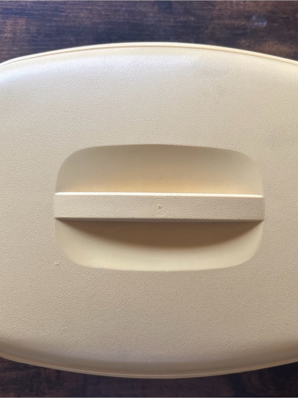 Tupperware Oval Mustard Yellow Microwave Steamer. 2 Pc Set. Vintage. EUC